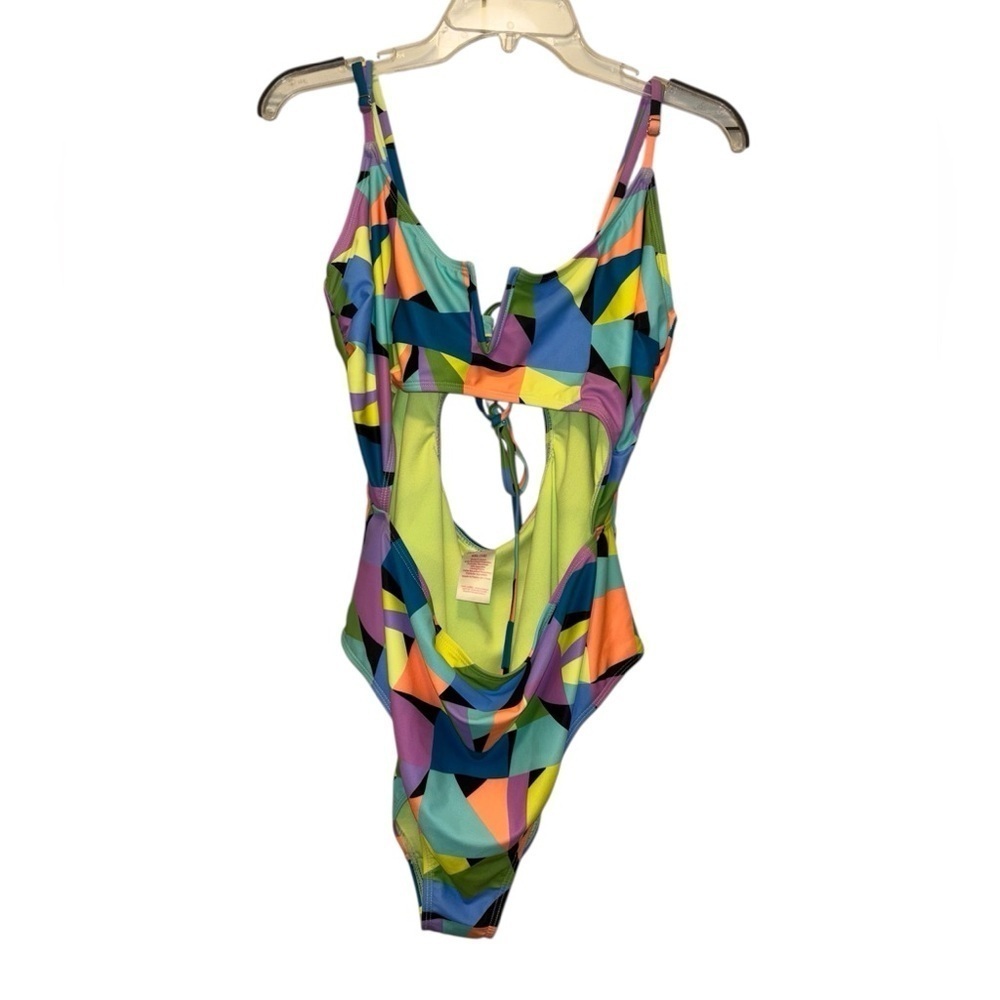 No Boundaries NWT Cheeky One Piece Swim